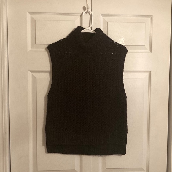 Banana Republic Sweaters - Banana Republic Turtleneck Sweater Vest